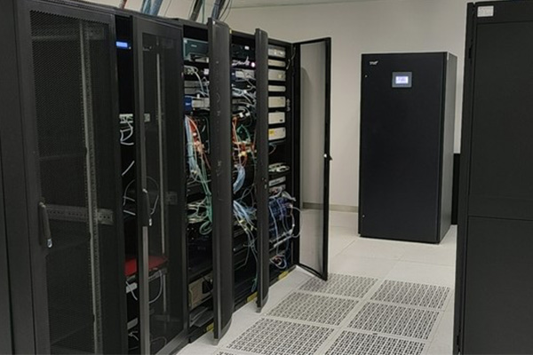 server ups system